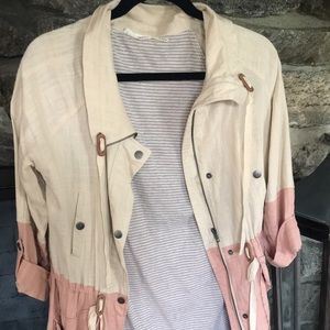 Lightweight linen jacket.